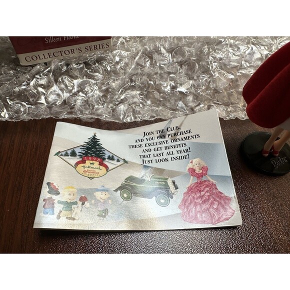 1998 Silken Flame, Barbie #5 1998 Hallmark Barbie Ornament - Picture 3 of 9